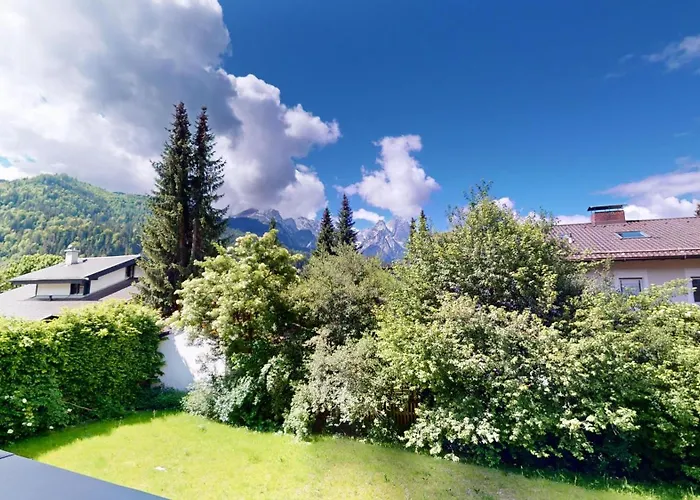 - Pflegersee Garmisch-Partenkirchen